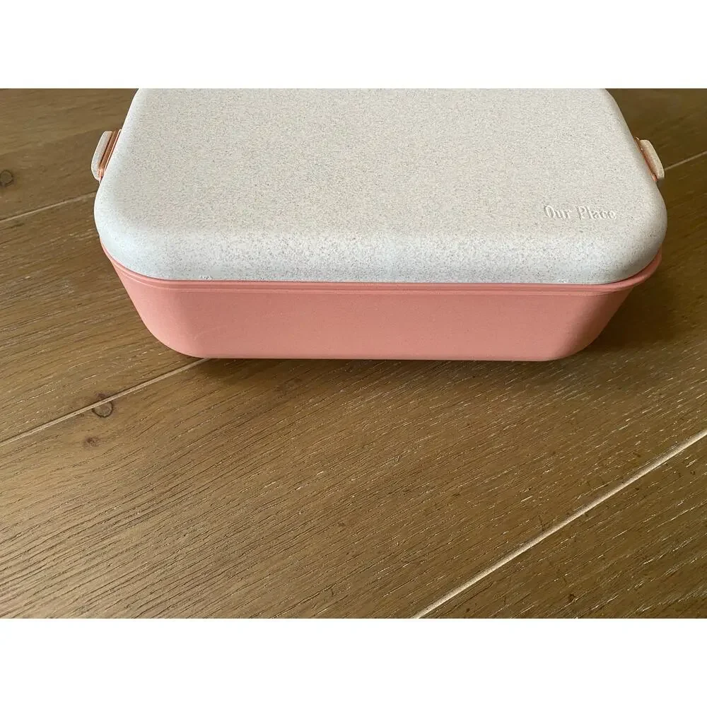 NIB Our place the lunchbox set